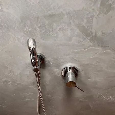 Luxury Close To Centre, Vusch Private Parking Included 아파트 *