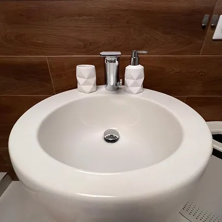 Apartamento Luxury Close To Centre, Vusch Private Parking Included Košice