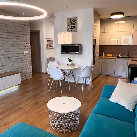 Апартаменты Luxury Close To Centre, Vusch Private Parking Included Кошице
