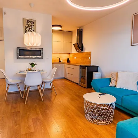 Luxury Close To Centre, Vusch Private Parking Included * Košice